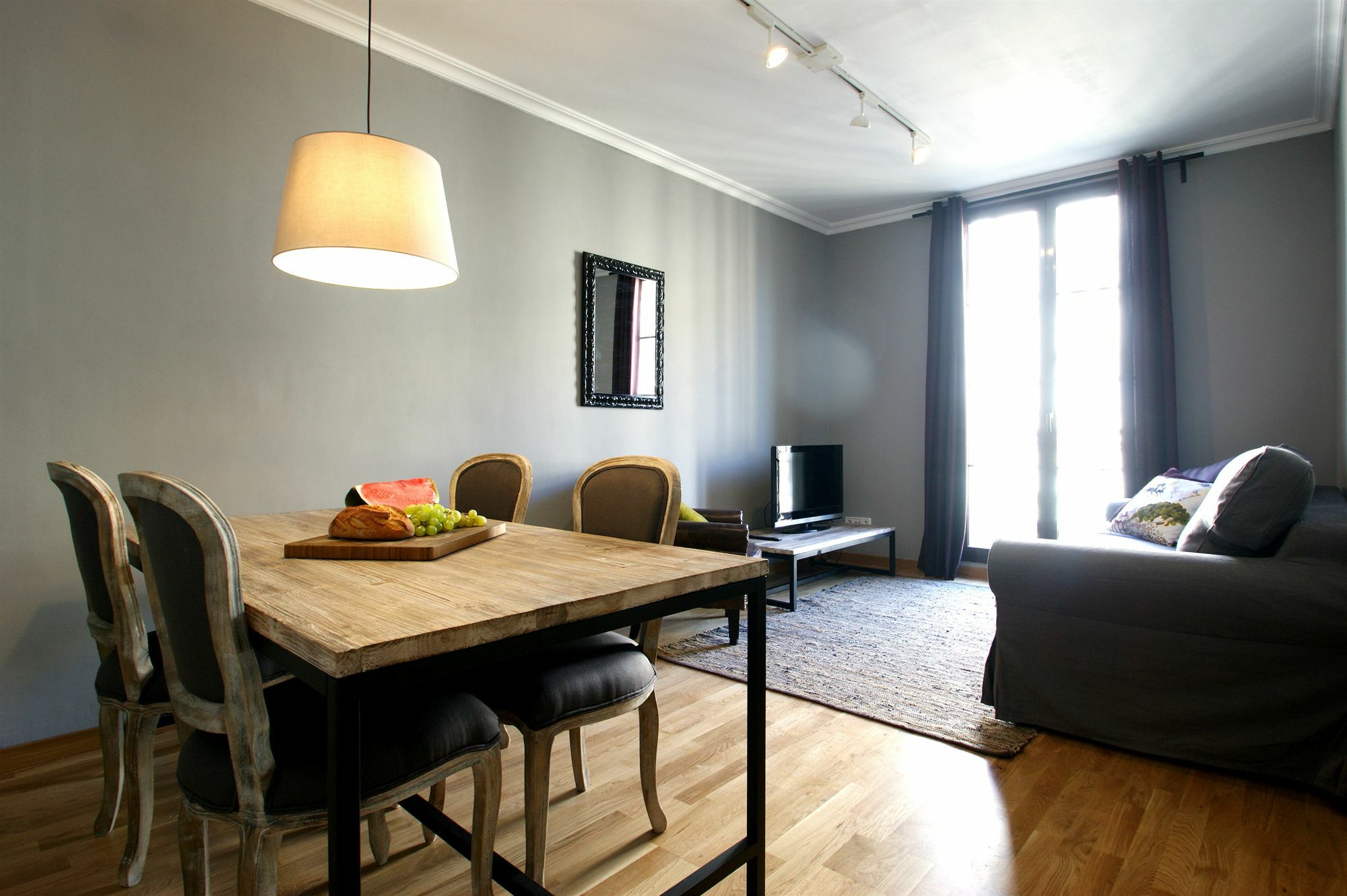 Short Group Paseo De Gracia Serviced Apartamento Barcelona
